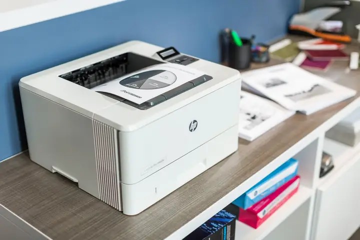 Đánh Giá Chi Tiết Máy In Hp Laserjet Pro M402dn: Tính Năng, Ưu Nhược Điểm Và So Sánh