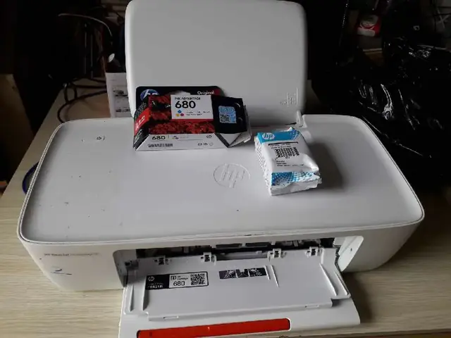 Hộp Mực Máy In Hp Deskjet 1115: Mã Mực Phù Hợp & Hướng Dẫn Thay Thế Chi Tiết Hộp Mực Máy In Hp Deskjet 1115: Mã Mực Phù Hợp & Hướng Dẫn Thay Thế Chi Tiết