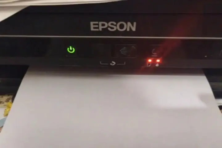 Máy In Epson T60 Báo 2 Đèn Đỏ: Nguyên Nhân & Cách Khắc Phục Triệt Để Máy In Epson T60 Báo 2 Đèn Đỏ: Nguyên Nhân & Cách Khắc Phục Triệt Để