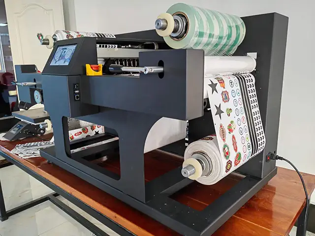 Máy In Offset 4 Màu Khổ Nhỏ: Lựa Chọn & Báo Giá Chi Tiết Cho Doanh Nghiệp Máy In Offset 4 Màu Khổ Nhỏ: Lựa Chọn & Báo Giá Chi Tiết Cho Doanh Nghiệp